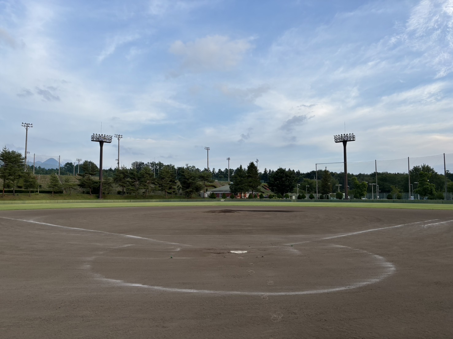 昭和村総合運動公園野球場